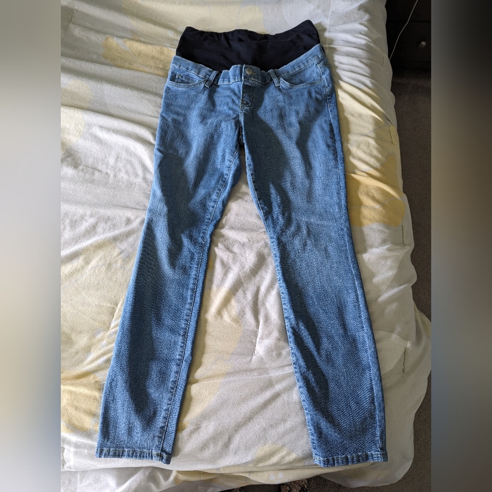 GAP Light Wash Maternity Jeans